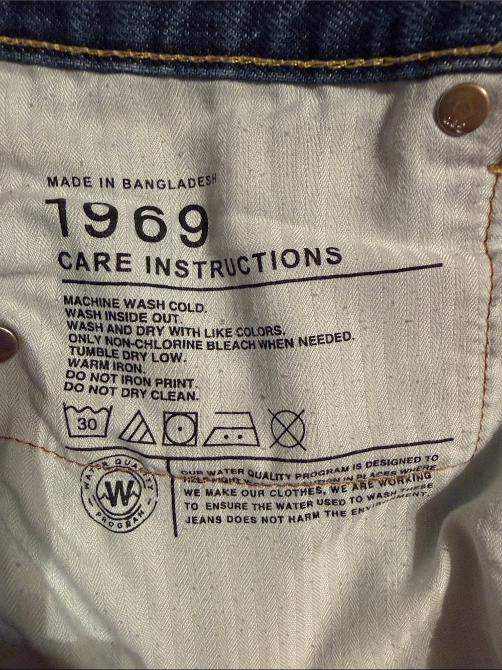 Gap 1969 Denim Rolled-Hem Women's Shorts - Blue - Picture 4 of 4
